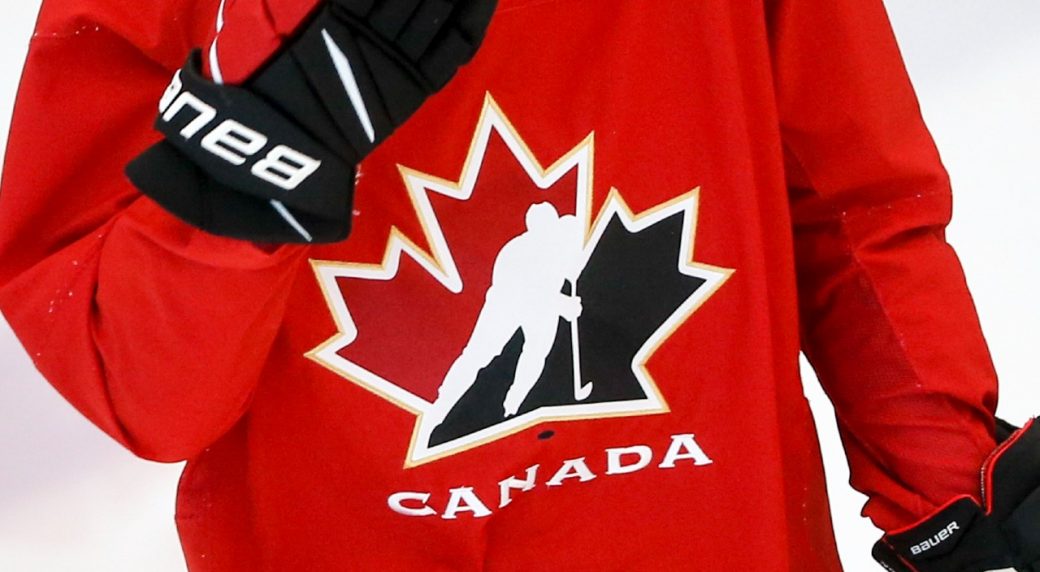 Hockey Jersey completes the Canada 2022 collection