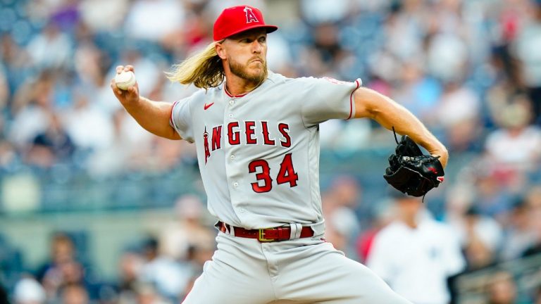 Los Angeles Angels starting pitcher Noah Syndergaard (34). (Frank Franklin II/AP)