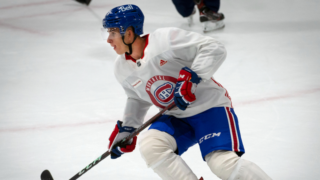 Filip Mesar performs the pro agility test during the 2022 NHL News Photo  - Getty Images