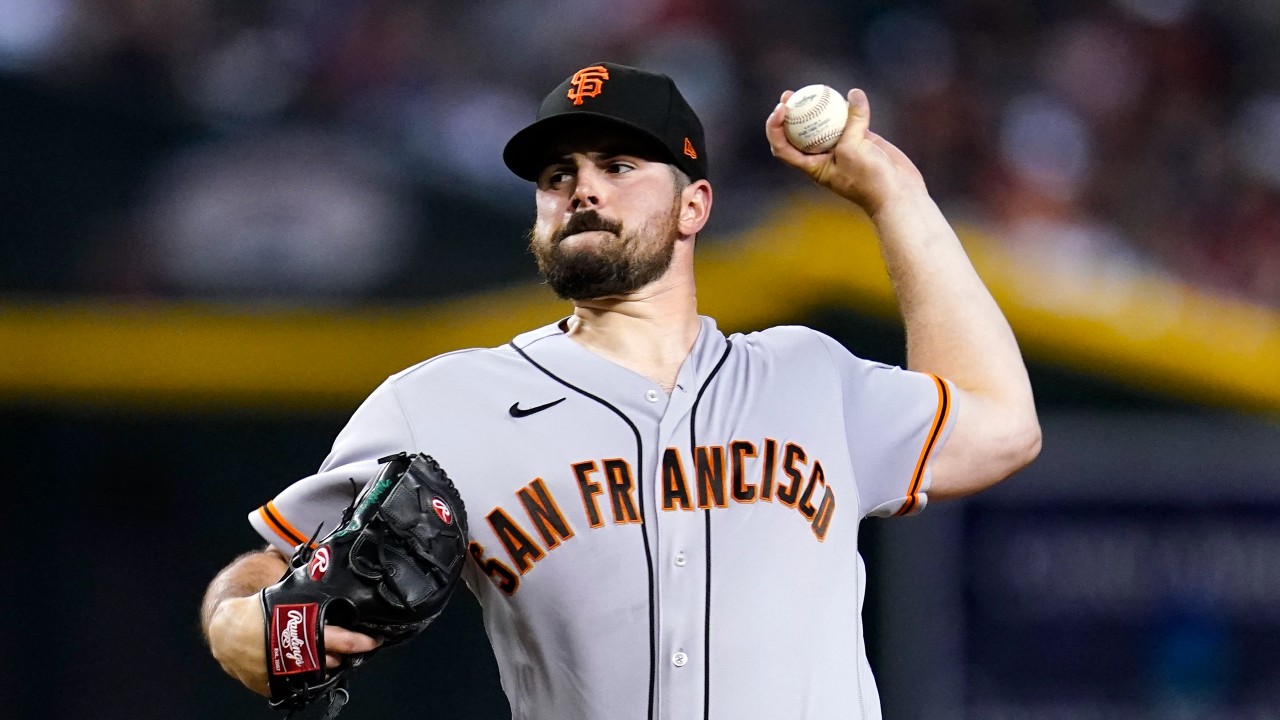 LOOK: Giants' Carlos Rodon kicks bat in dugout that hits teammate