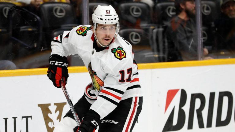 Chicago Blackhawks centre Dylan Strome plays against the Nashville Predators in the first period of an NHL hockey game. (Mark Humphrey/AP)