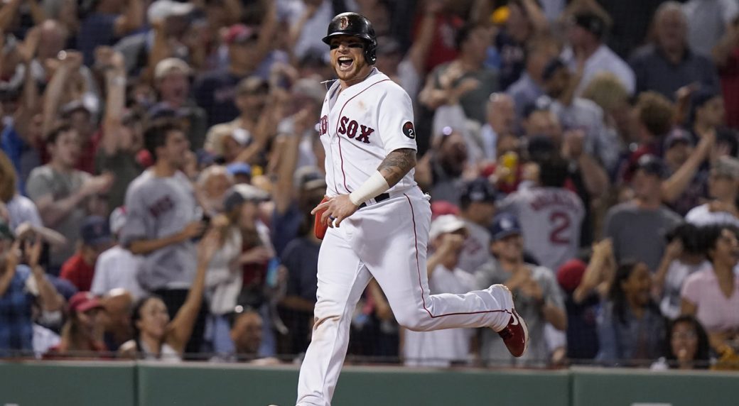 Red Sox Trade Christian Vazquez To Astros For Two Prospects