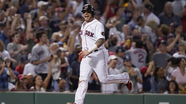 MLB on FOX - The Houston Astros have acquired catcher Christian Vazquez  from the Boston Red Sox, via multiple sources.