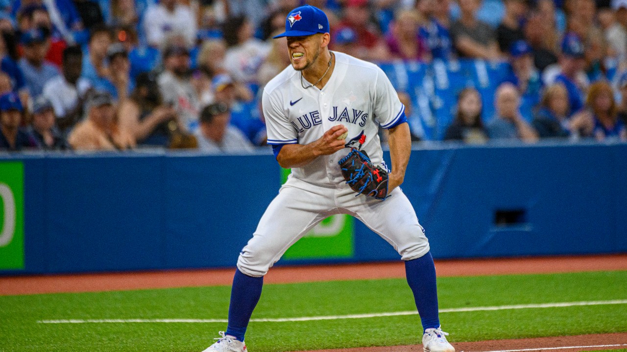 Jose Berrios disappoints on the mound as Blue Jays' lose to Angels