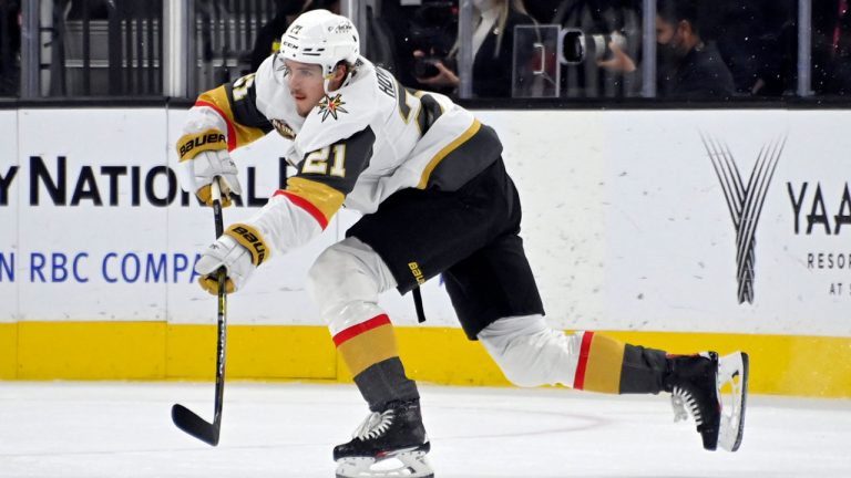 Vegas Golden Knights center Brett Howden (21) passes the puck against the Anaheim Ducks during the first period of an NHL hockey game. (David Becker/AP)