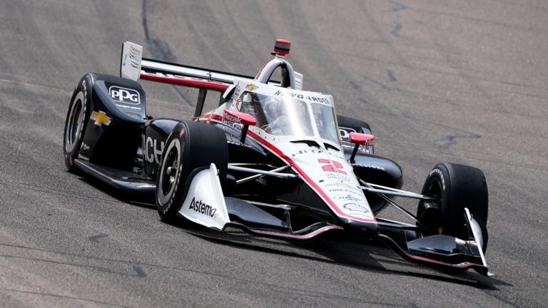 Josef Newgarden drives during an IndyCar Series auto race, Saturday, July 23, 2022, at Iowa Speedway in Newton, Iowa. (Charlie Neibergall/AP)