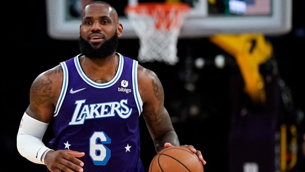 LeBron James takes subtle shot at Lakers while praising Rams GM