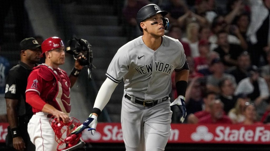 Franchise legend's career should convince Red Sox to target Aaron Judge