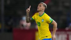 Man United set to sign Brazil winger Antony from Ajax for $95M