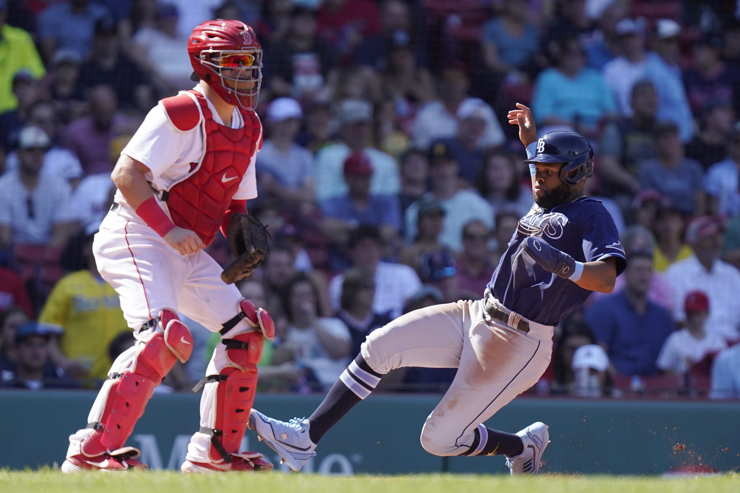 Ray's Day: Robbie Ray dominant as Mariners top Guardians 4-0