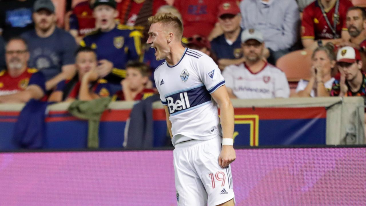 Columbus Crew acquire Julian Gressel from Vancouver Whitecaps FC