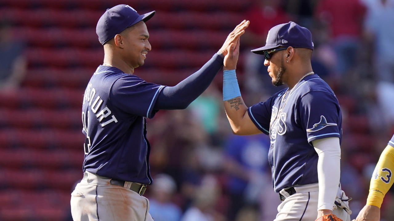 Paredes hits 2 homers, Rays beat Sox 12-4