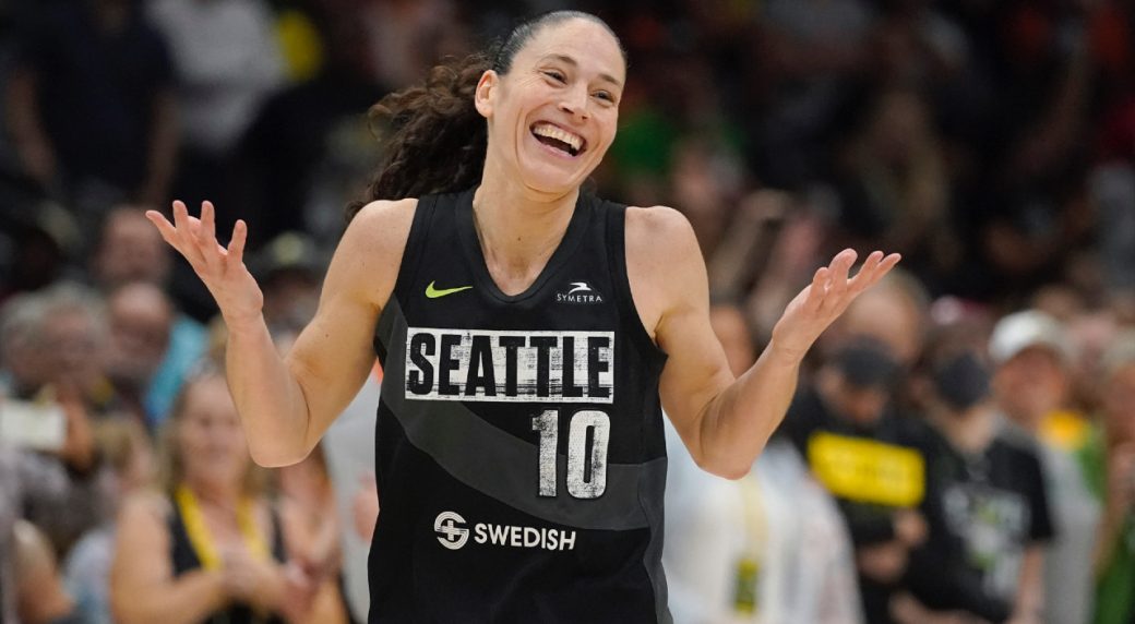 Bird oldest WNBA player to record playoff doubledouble, Storm