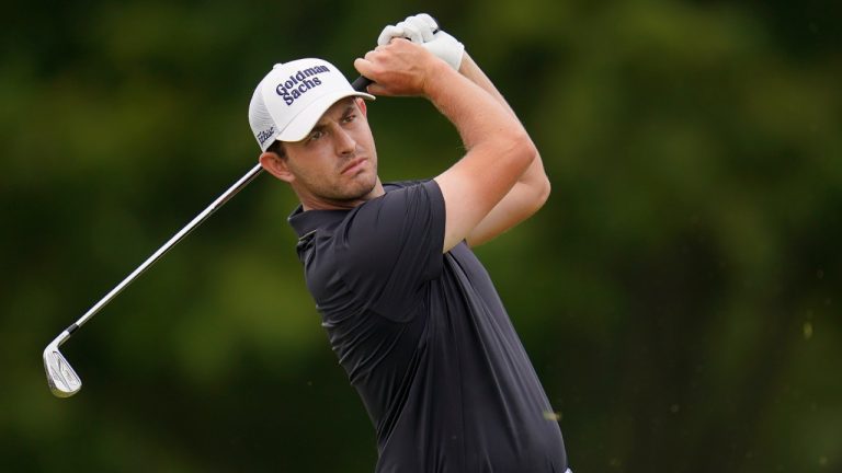 Patrick Cantlay hits from the seventh tee during the final round of the BMW Championship golf tournament at Wilmington Country Club, Sunday, Aug. 21, 2022, in Wilmington, Del. (Julio Cortez/AP)