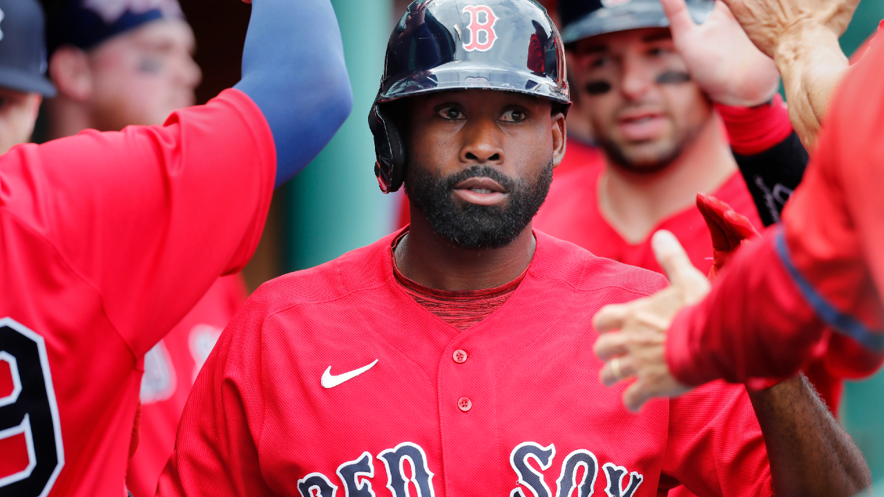 Milwaukee Brewers add Jackie Bradley, Jr., more defense to NL