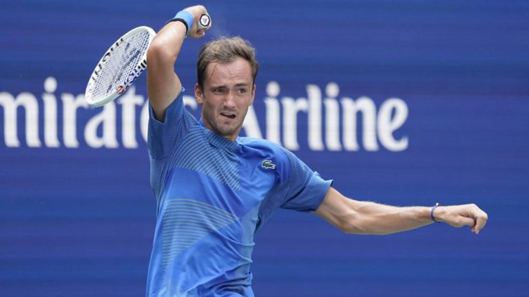 Daniil Medvedev, of Russia, returns a shot to Stefan Kozlov, of the United States, during the first round of the US Open tennis championships. (John Minchillo/AP)
