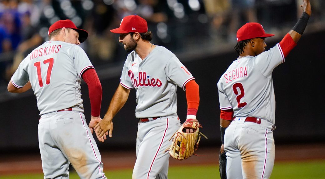 MLB Roundup Phillies edge Mets in 10 innings in NL East showdown