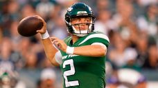 Jets quarterback Zach Wilson having knee surgery Tuesday in LA