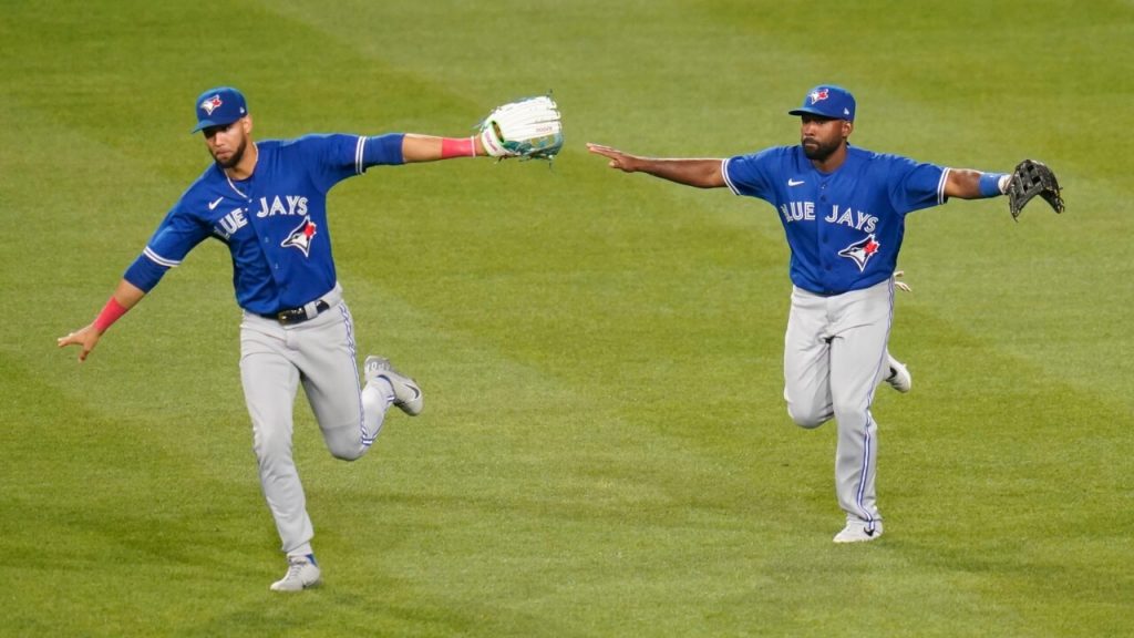 Jays boosted by news of Bautista and Hill return