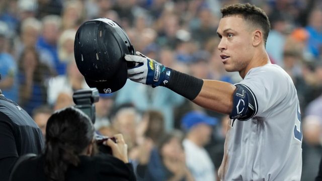 Pinstripes Nation on X: Aaron Judge will come to the plate to begin the  game. It would certainly be nice to get 61 out of the way early. Does he do  it? #