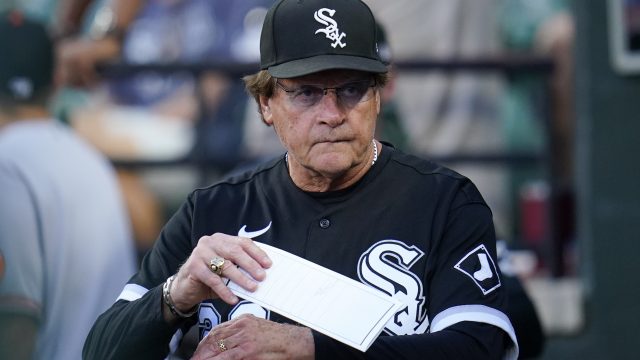 White Sox say La Russa will not return to dugout this season