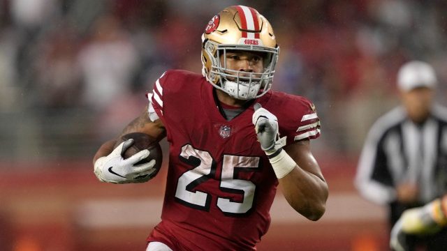 San Francisco 49ers running back Elijah Mitchell against the