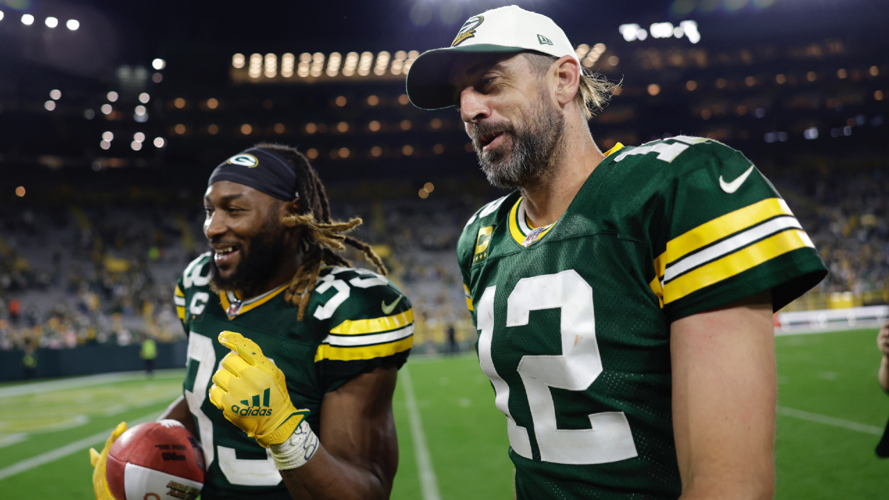 NFL Week Two Stats: Aaron Rodgers throws 450th TD pass, NFL