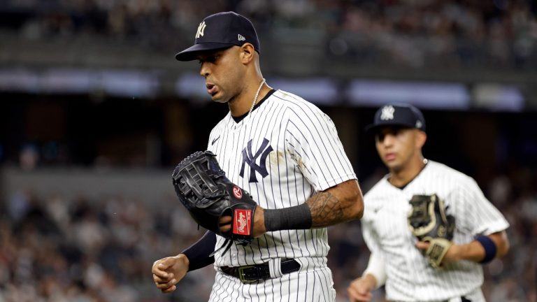 New York Yankees left fielder Aaron Hicks runs back to the dugout during the fourth inning of the team's baseball game against the Tampa Bay Rays on Friday, Sept. 9, 2022, in New York. (Adam Hunger/AP Photo)