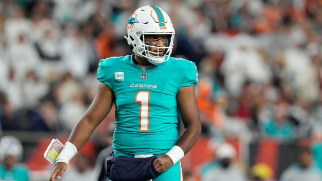 NFLPA to investigate the NFL, Miami Dolphins' handling of Tua Tagovailoa  concussion evaluation – NBC Sports Boston