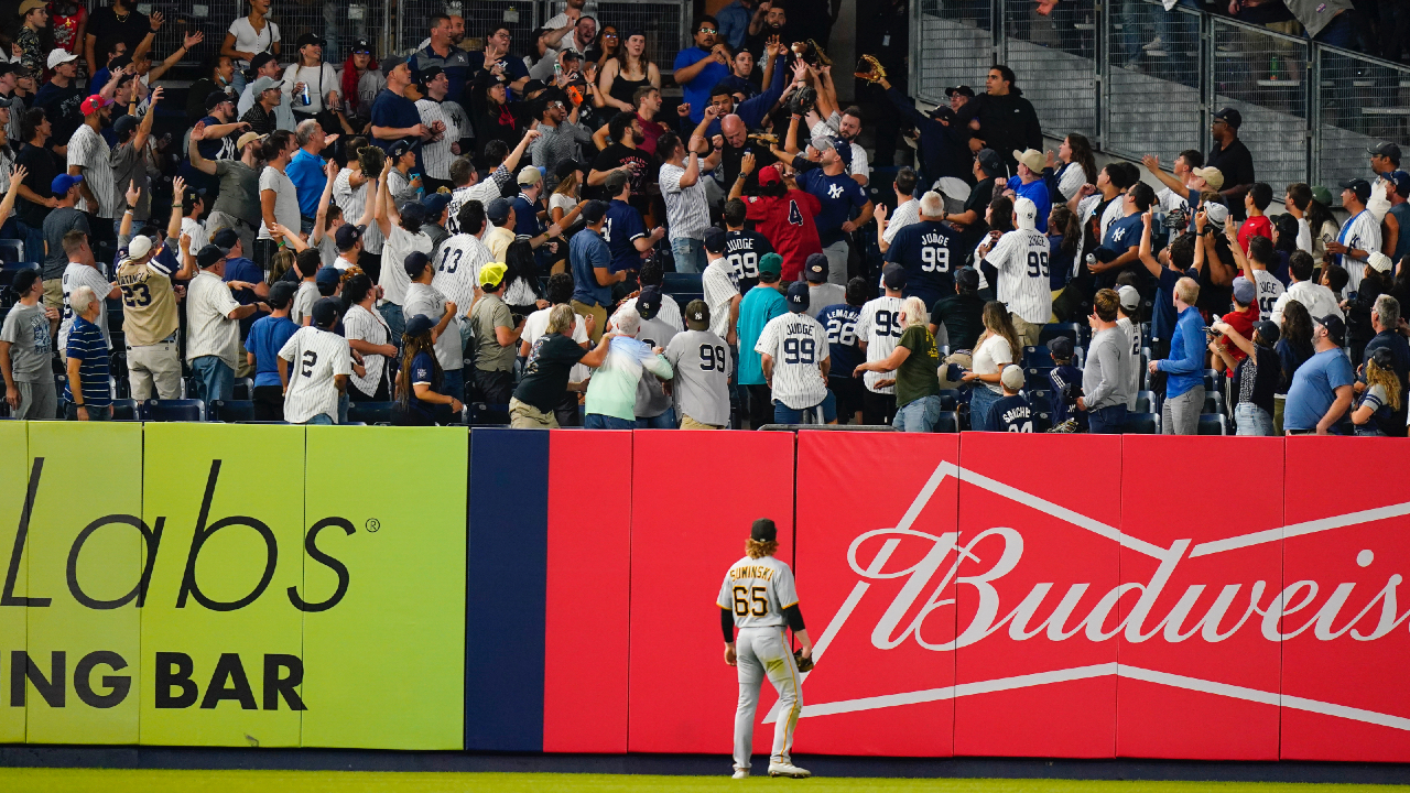 Judge stuck at 60 HRs as Yankees rout Pirates 14-2