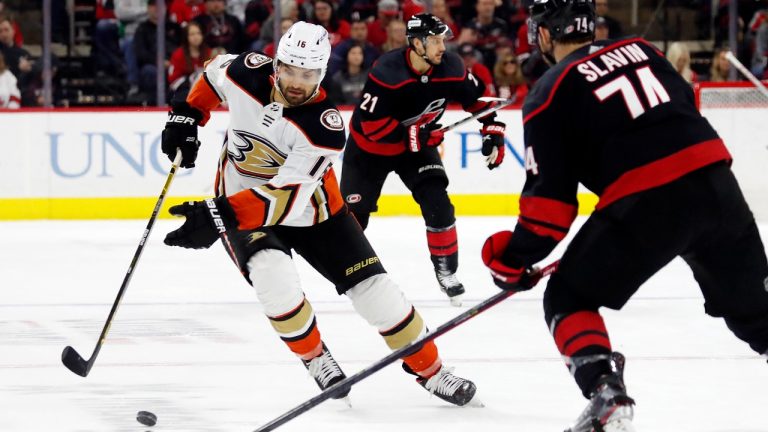 Zach Aston-Reese, seen here with Anaheim, has been signed to a professional tryout deal with the Toronto Maple Leafs. (Karl B DeBlaker/AP)