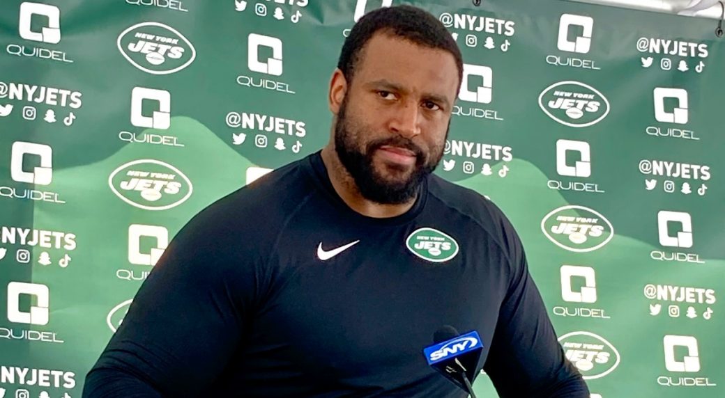 The Jets placed LT Duane Brown (shoulder/hip) on injured reserve, ruling  him out for the next four games.