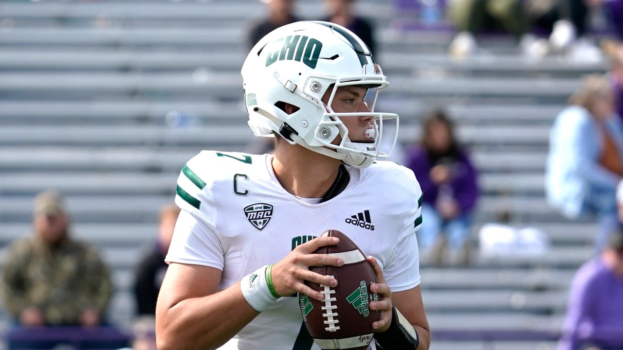 A versatile talent at Ohio, Nathan Rourke eyes promising football future -  Hustle Belt