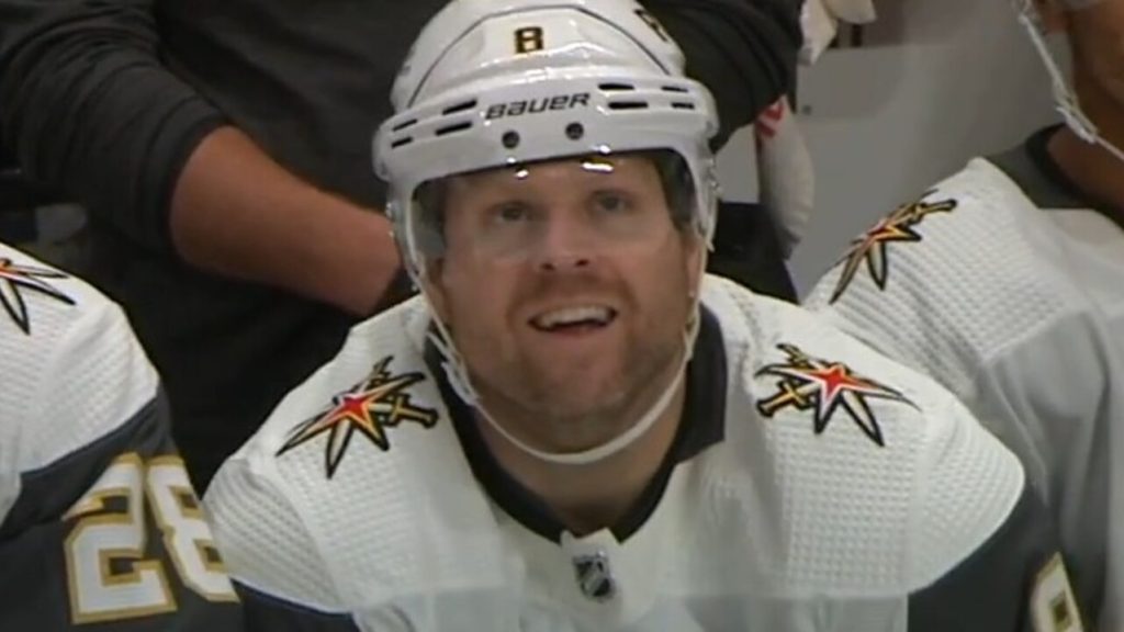 Penguins fan gets signed stick from Phil Kessel (video) - Sports