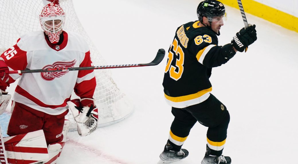 NHL Roundup: Marchand Scores Twice In Season Debut, Bruins Beat Red Wings