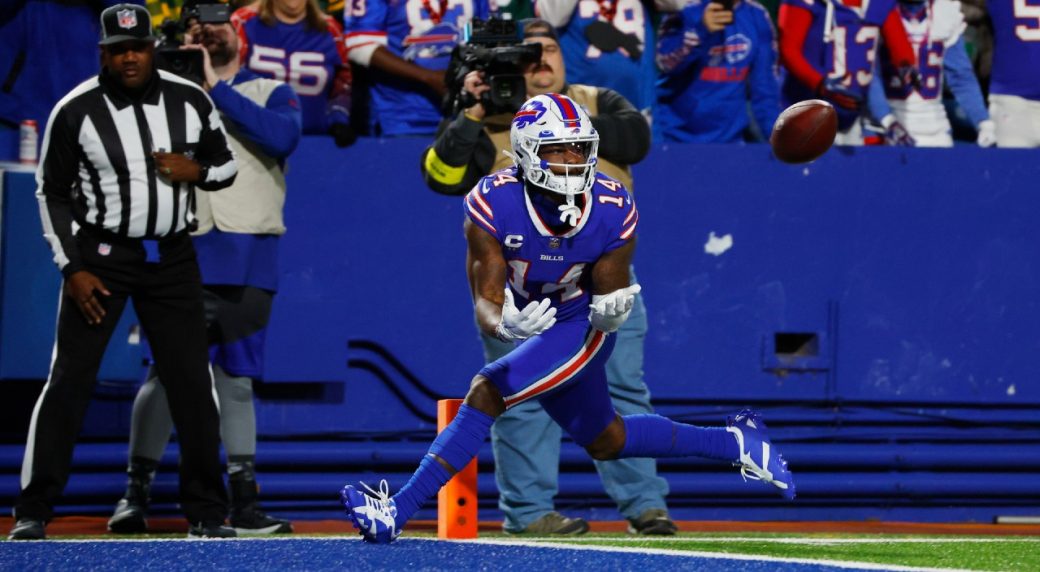 Bills star WR Diggs misses practice on opening day of mandatory