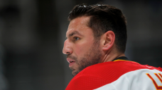 Flames cult hero Lucic &#8216;grateful&#8217; to play game he loves as he hits another milestone