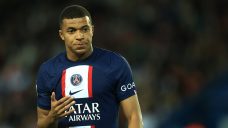 AP Source: Kylian Mbappe has told PSG he will leave at end of season