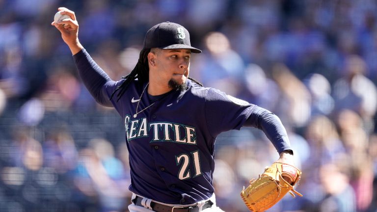 Seattle Mariners starting pitcher Luis Castillo throws during the first inning of a baseball game against the Kansas City Royals. (Charlie Riedel/AP)