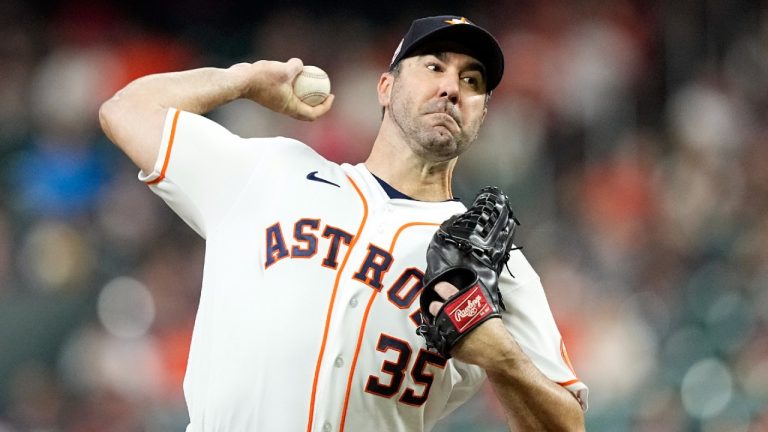 Houston Astros starting pitcher Justin Verlander throws against the Philadelphia Phillies during the first inning of a baseball game Tuesday, Oct. 4, 2022, in Houston. (David J. Phillip/AP)