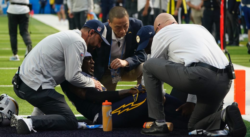 Chargers news: CB J.C. Jackson out for rest of season with knee injury