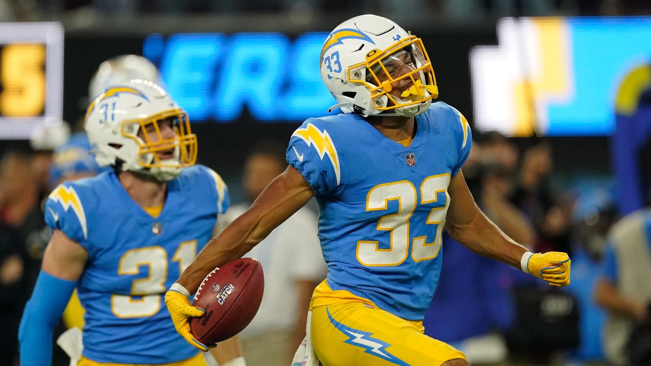 Chargers win in overtime after Denver Broncos botch punt return