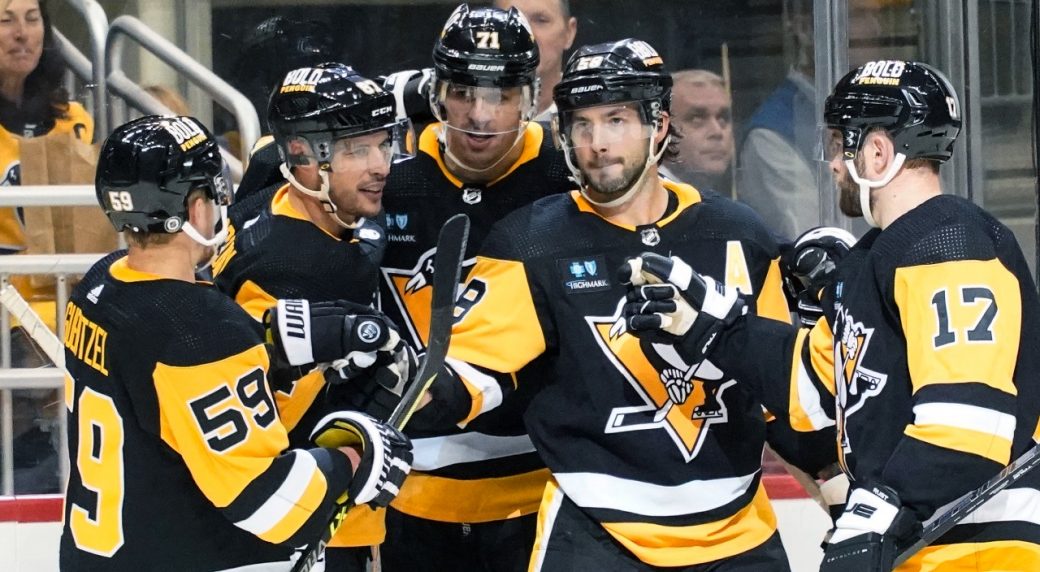 NHL Roundup: Crosby Has Three Points As Penguins Rout Coyotes