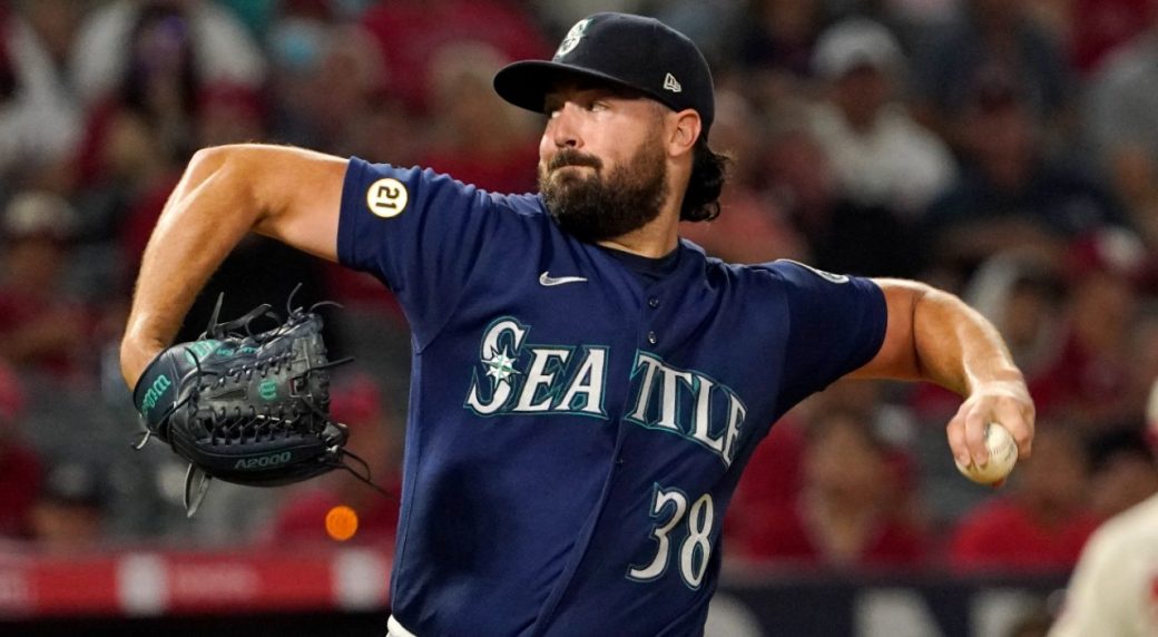 Mariners sign Robbie Ray to 5-year contract