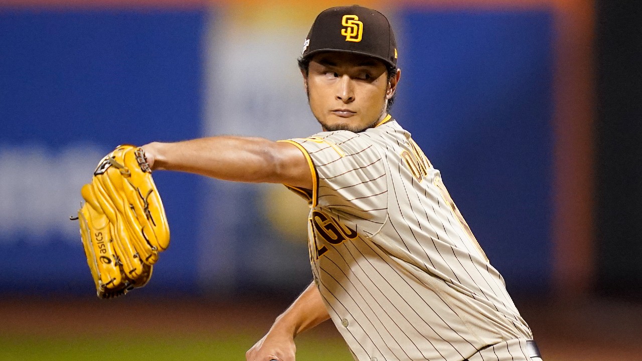 MLB: Padres ace Yu Darvish (8-9) took the loss in the second game