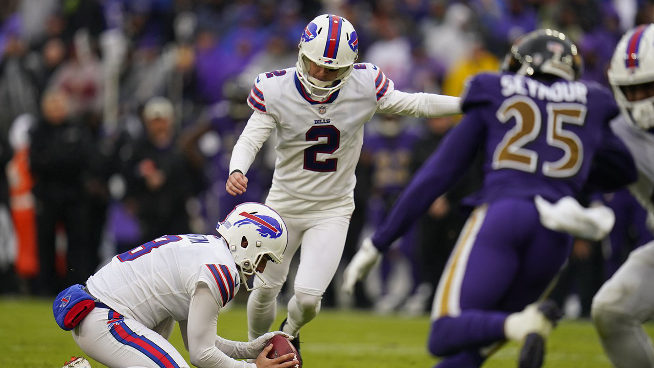 Allen rallies Bills to win after Ravens' 4th-down try fails