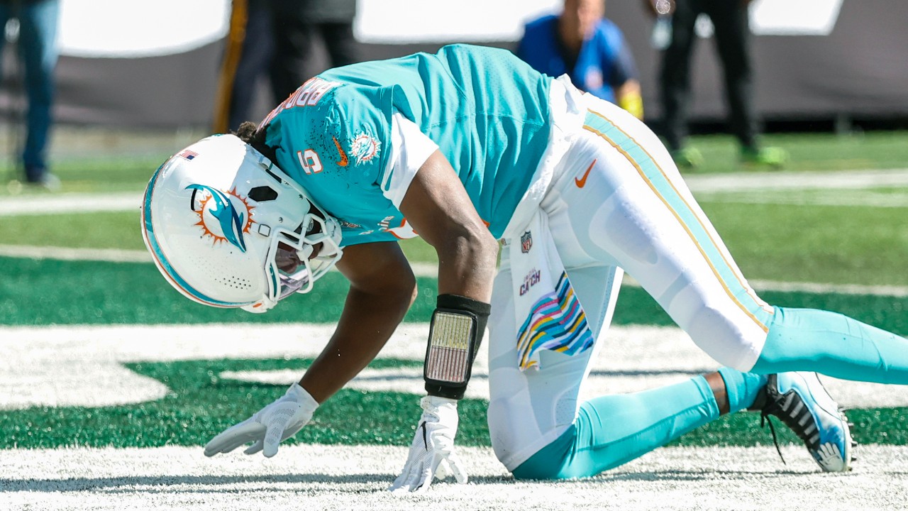 Teddy Bridgewater: NFL's new concussion protocol triggered Miami Dolphins  QB's removal Sunday, team says