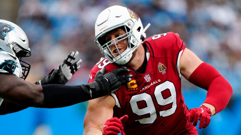 Arizona Cardinals defensive end J.J. Watt plays against the Carolina Panthers during the first half of an NFL football game. (Jacob Kupferman/AP)