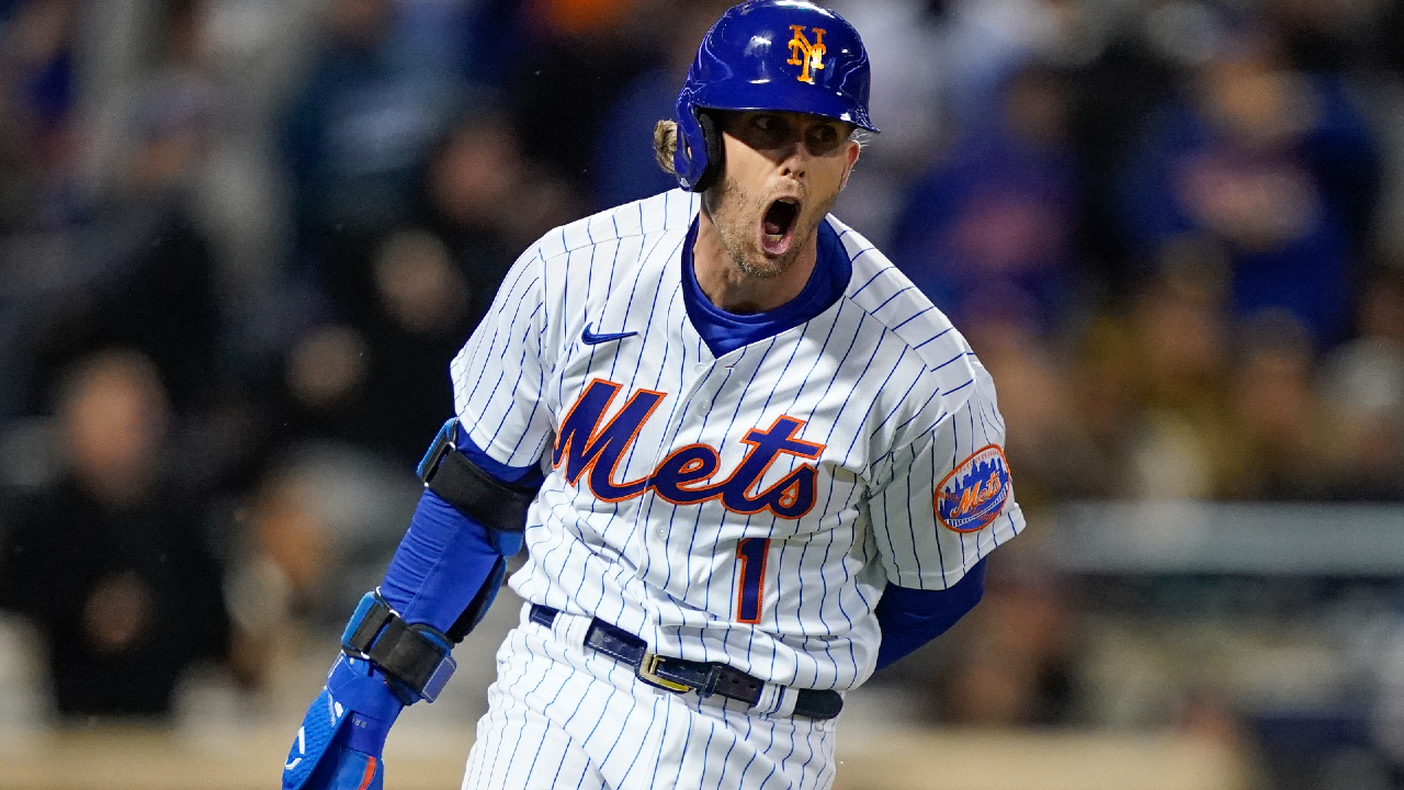Jeff McNeil on winning batting title, getting new car from