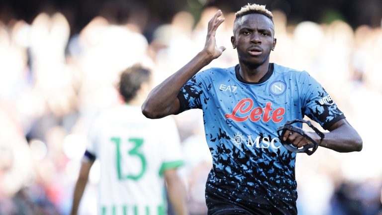 Napoli's Victor Osimhen celebrates scoring his side's fourth goal during the Serie A soccer match between Napoli and Sassuolo at the Diego Armando Maradona stadium in Naples, Italy, Saturday, Oct. 29, 2022. (Alessandro Garofalo/LaPresse via AP)